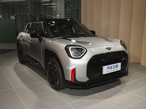 2025�� �Ŀ� JOHN COOPER WORKS