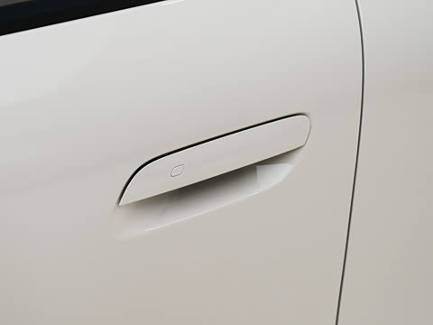 2026�� Pro 403km �콢��