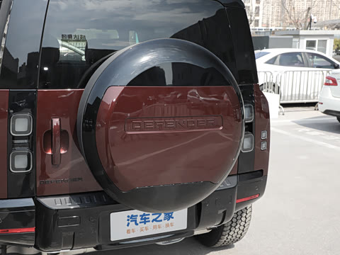 2026�� 110 3.0T P400 �����ر��