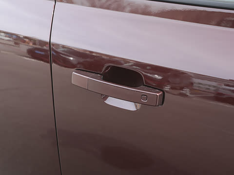 2026�� 110 3.0T P400 �����ر��