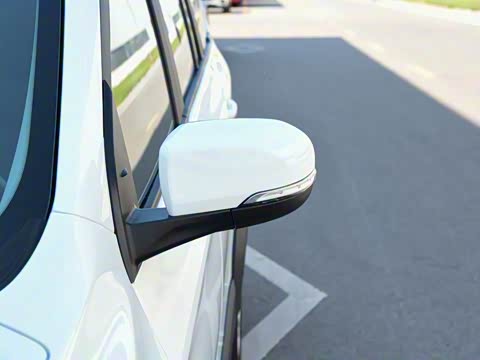 2025�� 1.5L ������