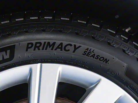 2025�� 3.0 L6 400PS ʢ���ӳ���