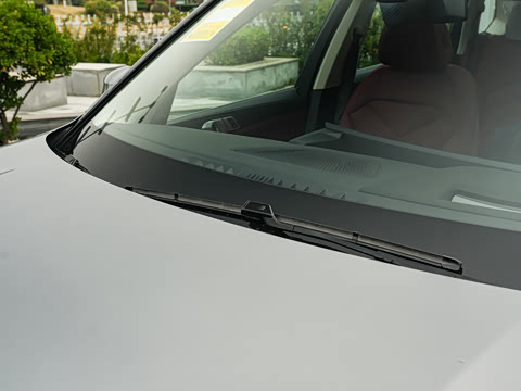 2025�� xDrive 30Li ������M�˶���ҹ��װ