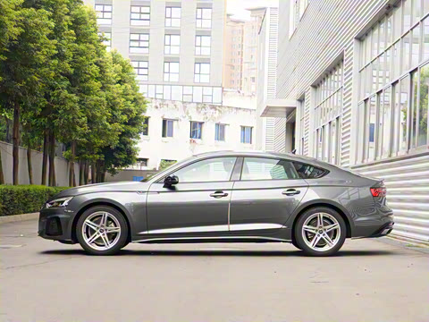 2025�� Sportback ��ذ� 40 TFSI ʱ�ж�����