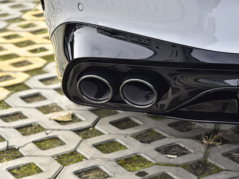 2025 Ŀ AMG CLE 53 4MATIC+ ܳ