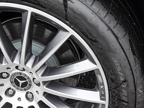 2025�� �Ŀ� GLE 450 4MATIC ������