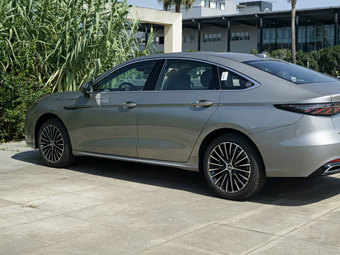 2027�� 1.6T DCT ������