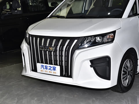 2025�� 2.0L CNG��Ӣ�� 9��