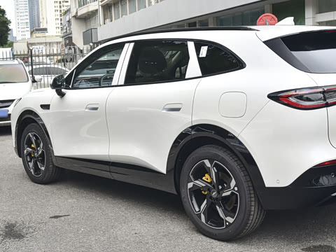 2026�� 230 Ultra