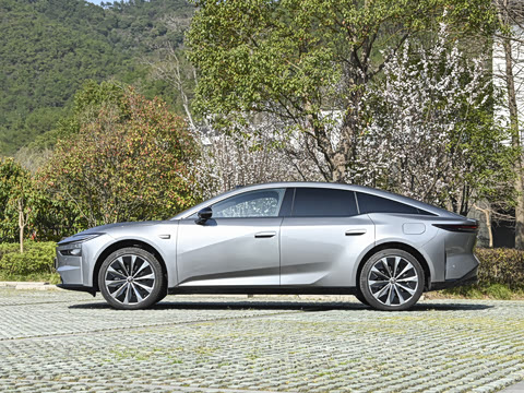 2026�� 710 Ultra�����״��