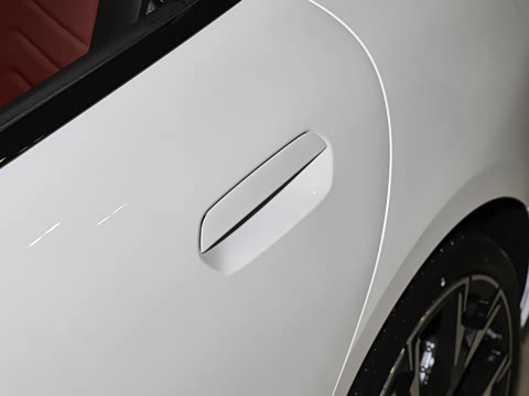 2026�� 225L M�˶���ҹ��װ