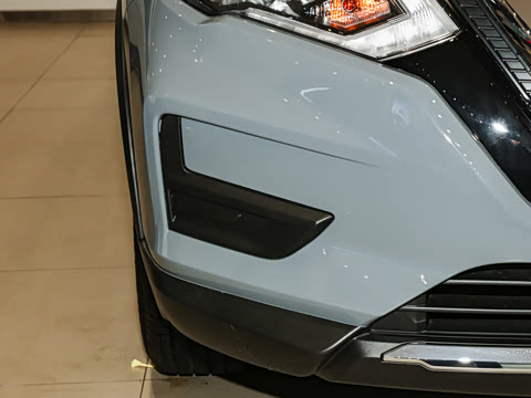 2025�� ���� 2.0L �������İ�