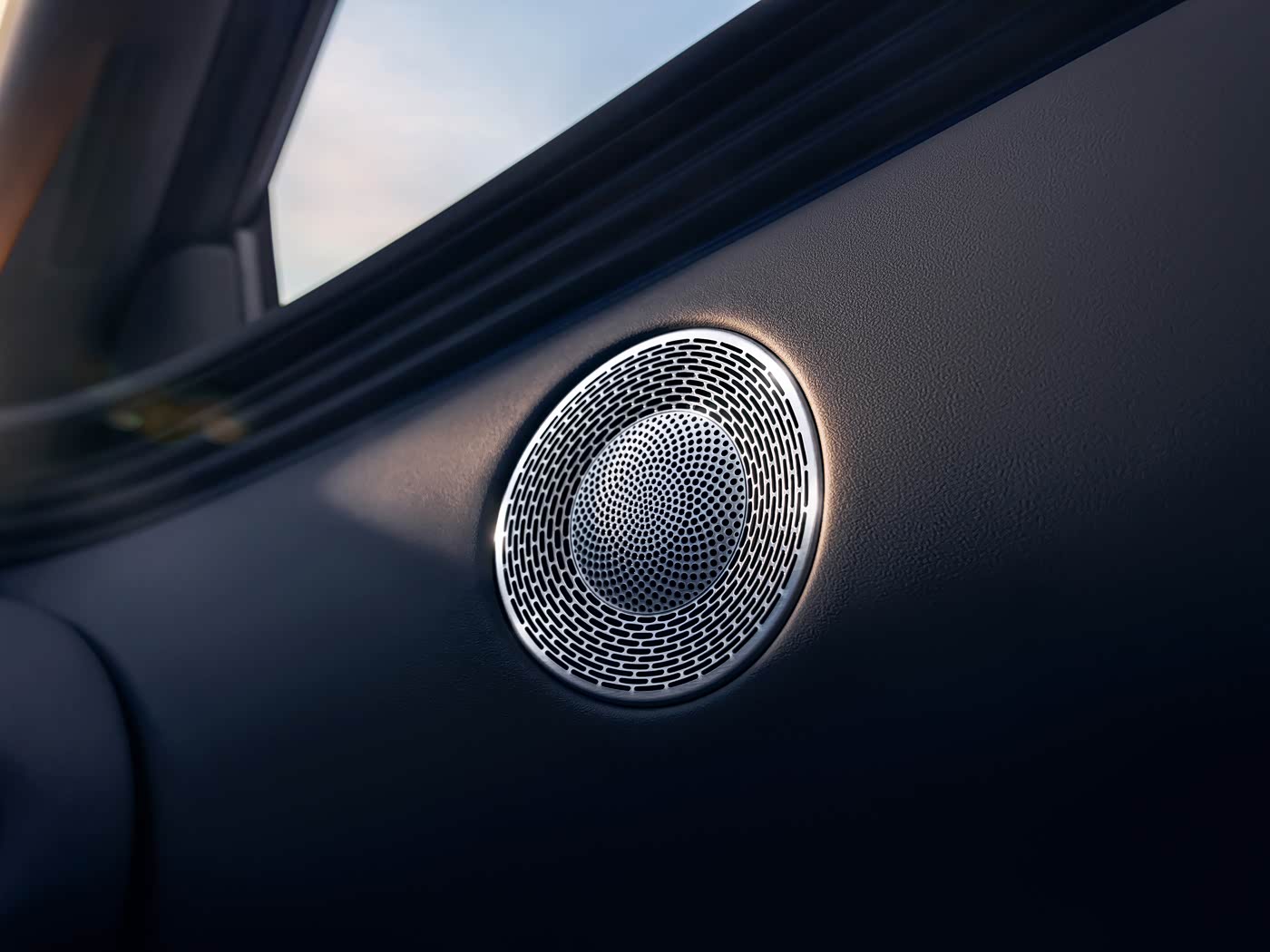 1400x1050_autohomecar__ChtpWGo_Nk-AIjl2ABxHQ5yeeWE379.jpg