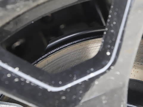 2026�� 211km XWD ����