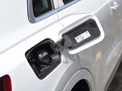 2026�� quattro 45�����ذ� 35TFSI ʱ�ж�����