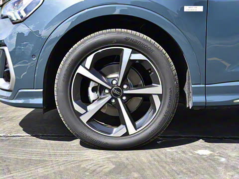 2026�� quattro 45�����ذ� 35TFSI ʱ�ж�����