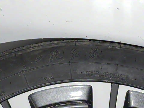 2025�� 2.0T PHEV ����200��������� 6�� 