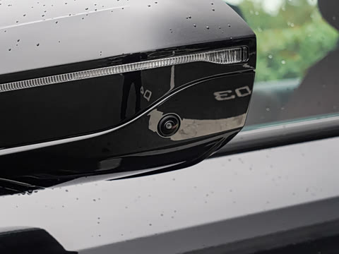 2026�� 530Li ������ M�˶���װ