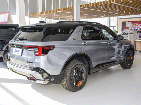 2025�� 2.3T EcoBoost ���ش�Խ�� 5��