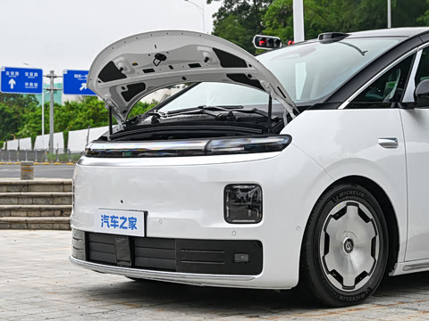 2026�� ���� 700�콢��