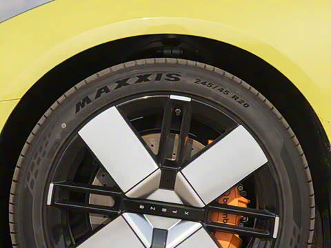 2025�� 750 ���������� Ultra