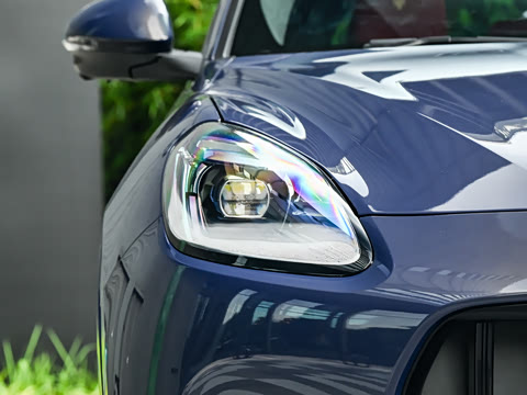 2026�� 2.0T Modena