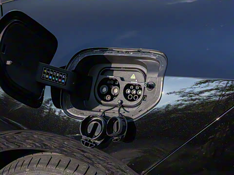 2025�� 240����Ultra