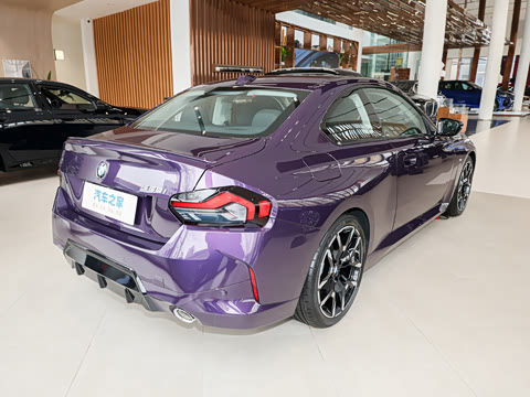 2026�� 225i M�˶���ҹ��װ