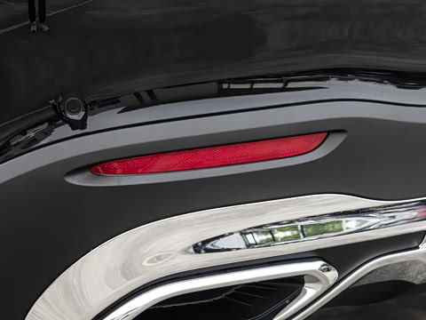 2026�� GLC 260 L 4MATIC ������