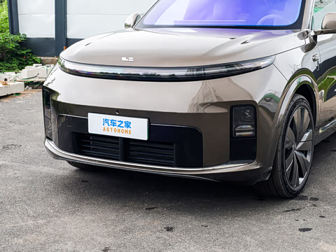 2026�� Livis
