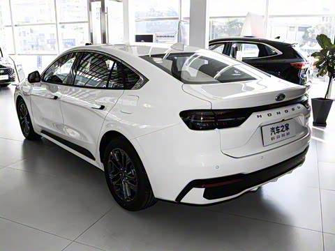 2026��  2.0T  EcoBoost  ������