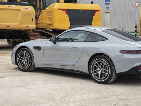 2026�� AMG GT 50 