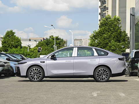 2027�� 590������