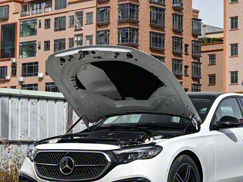 2026�� E 260 �˶���