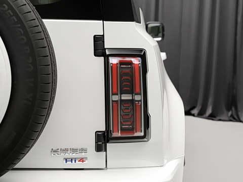 2026�� 1.5T PHEV 5��