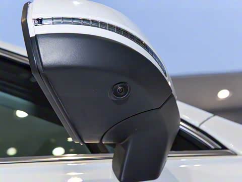 2026�� ���ڿ� 330TSI �Զ�����R-Line��ҫ��