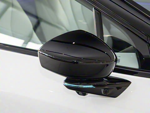 2026�� ���� 725 Max �콢��