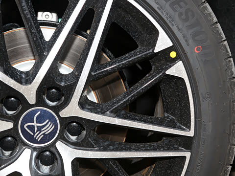 2025�� EV �Ǽݰ� 635KM�콢��