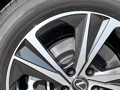 2026�� 300 ����������