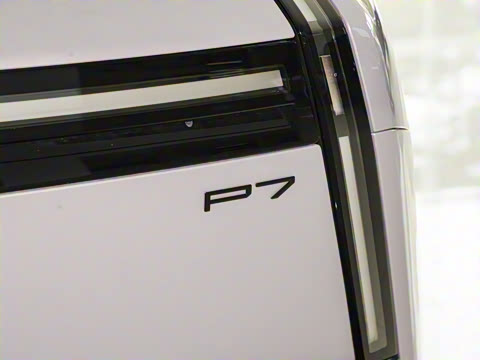 2025�� 702 ������ Ultra