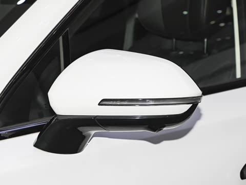 2026�� 2.0T ˫�������������