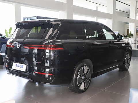 2025�� �콢��