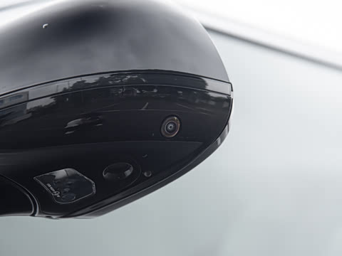 2026�� 400PS Dynamic SE