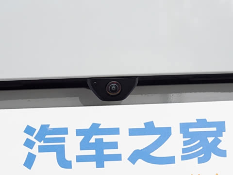 2026�� 400PS Dynamic SE