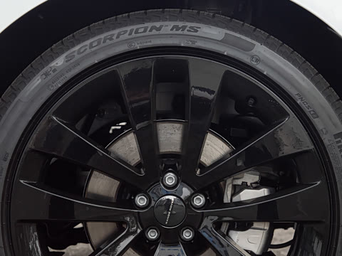 2026�� 400PS Dynamic SE