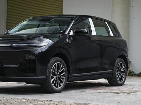 2027�� 610������
