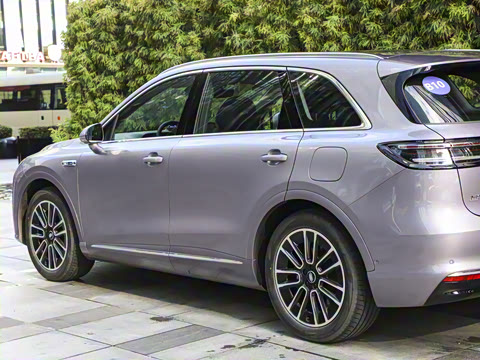 2025�� ���� Max