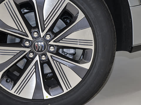 2025�� 545KM������