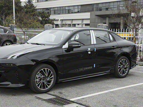 2026�� 1.5TD DCT Plus