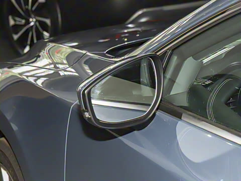 2025�� 2.0L �Զ����Ű�